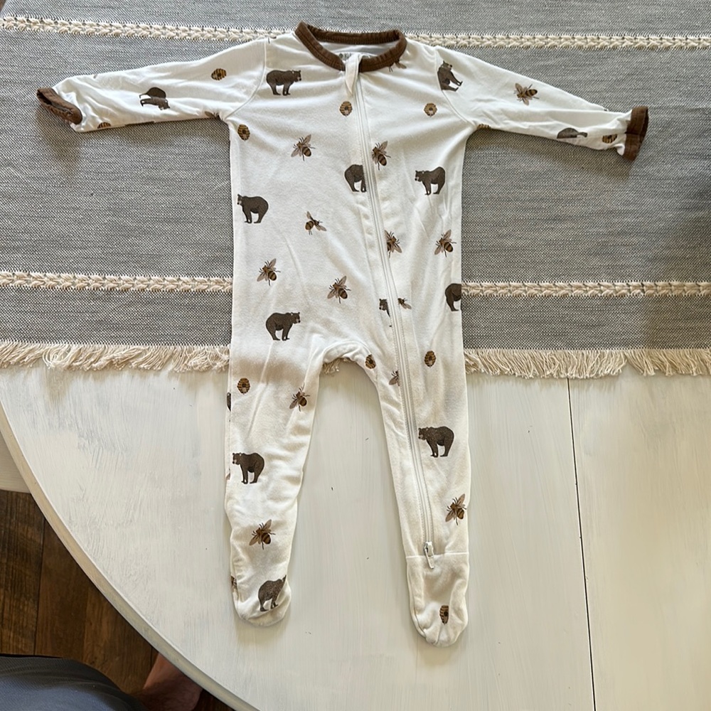 Kyte baby zippered Footie 3-6 months
